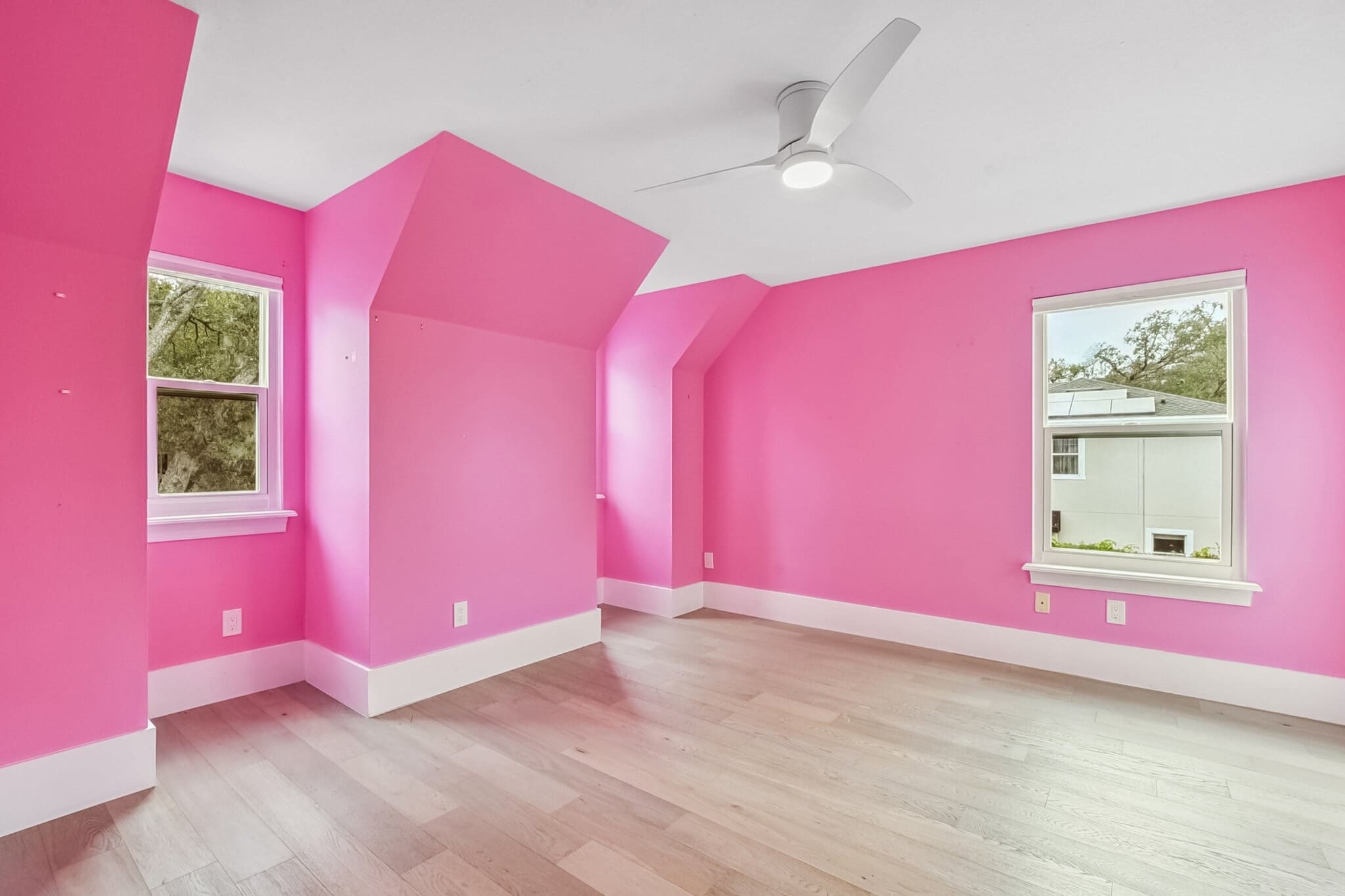 Building Photo - 1441 Place Vendome