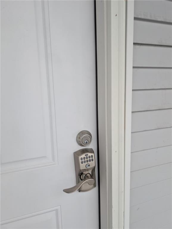 Building Photo - 53 Winnapaug Rd