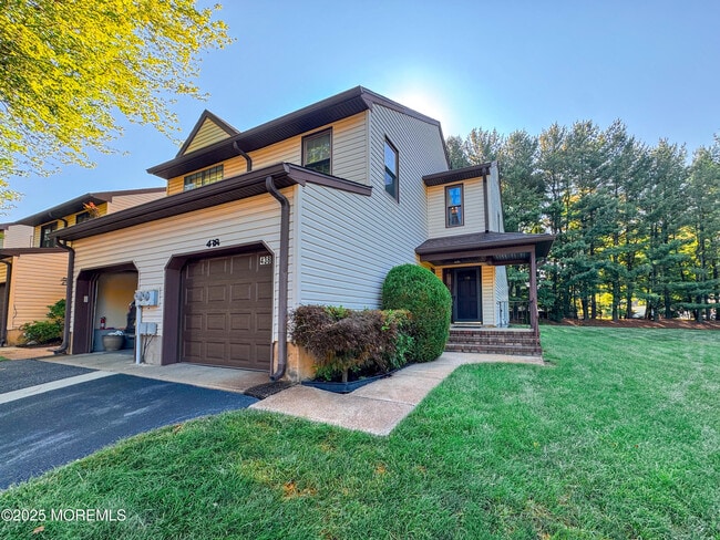 Primary Photo - 438 Oak Knoll Dr
