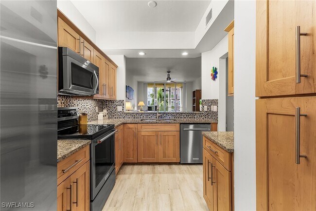 Building Photo - 401 Bayfront Pl