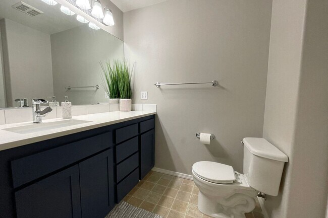 Building Photo - MOVE IN SPECIAL: 50% OFF FIRST MONTHS RENT...