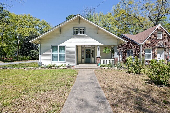 Primary Photo - Find Your Fall Sanctuary