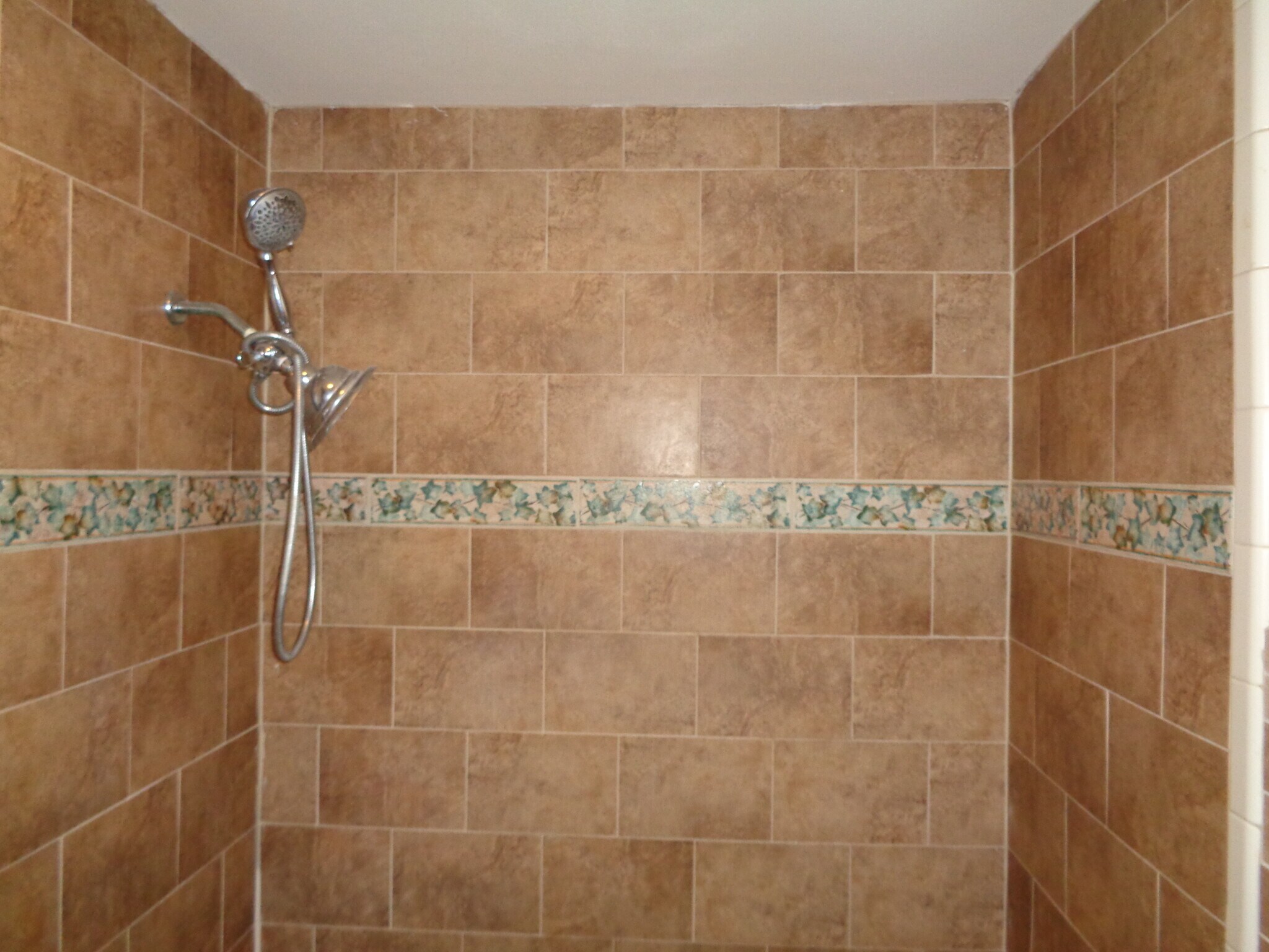 Building Photo - 755 Jennifer Jean Dr