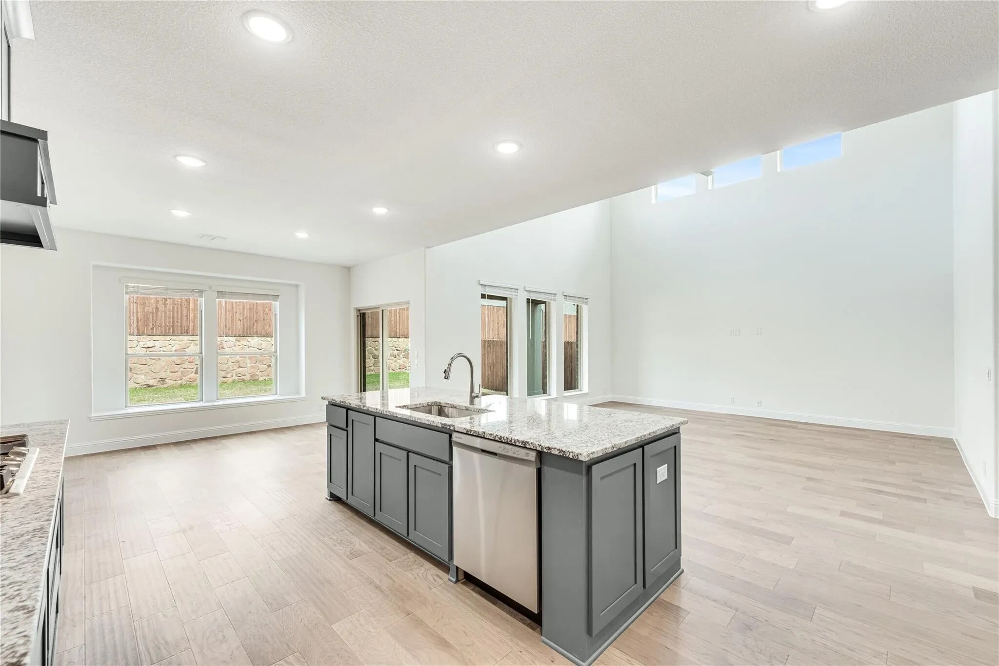 Building Photo - 2904 Emerald Trace Dr