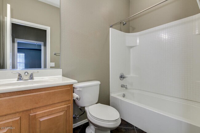 Building Photo - 7219 N 73rd Dr