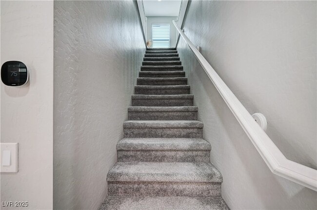 Building Photo - 4160 Elegant Chateau St