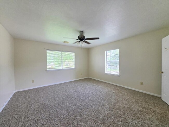 Building Photo - 3902 St Michaels Ct
