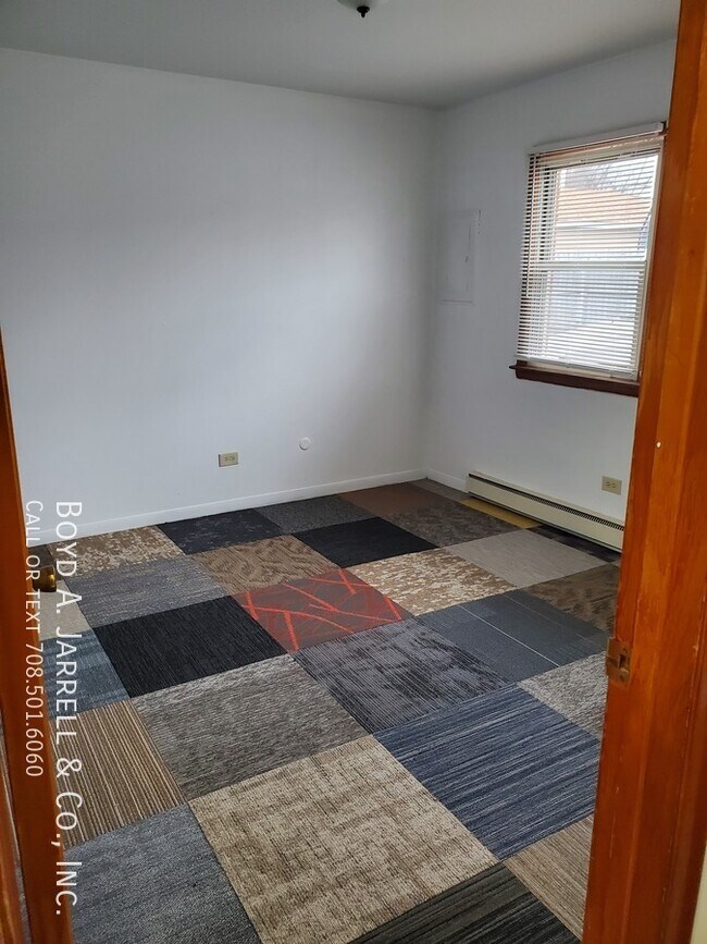 Building Photo - 431 Dixie Hwy