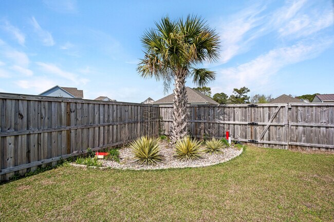 Building Photo - 110 Evergreen Frst Dr