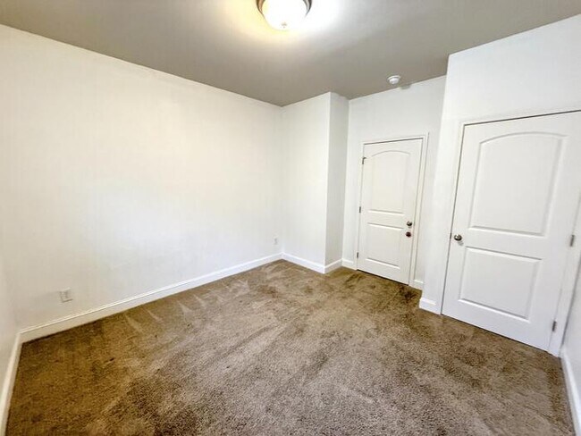 Building Photo - 27717 Kosar Xing