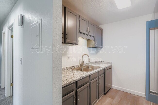 Building Photo - 1112 Elysian Field Dr