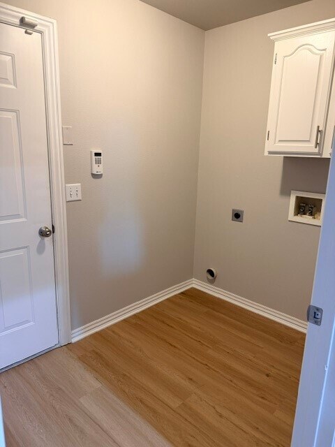 Building Photo - 3967 Buckingham Terrace