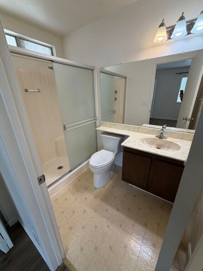 Building Photo - 3212 Korovo Ct