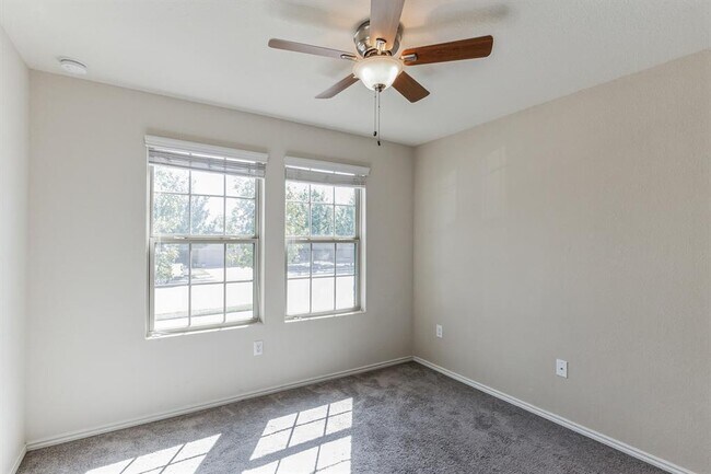 Building Photo - 3900 Alpine Autumn Dr