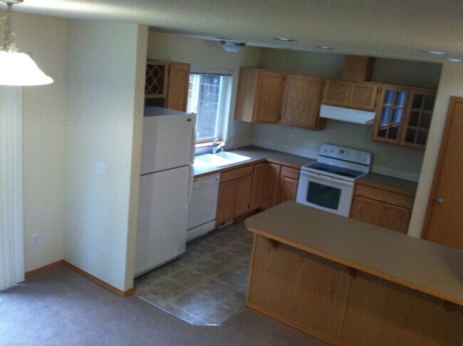 Building Photo - 4736 Kapalea Way SE