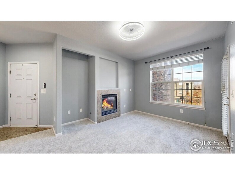 Building Photo - 1465 Blue Sky Cir