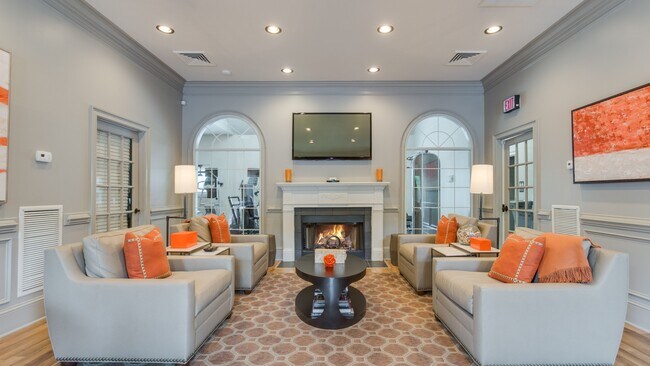 Building Photo - 875 Crowne Forest Ct