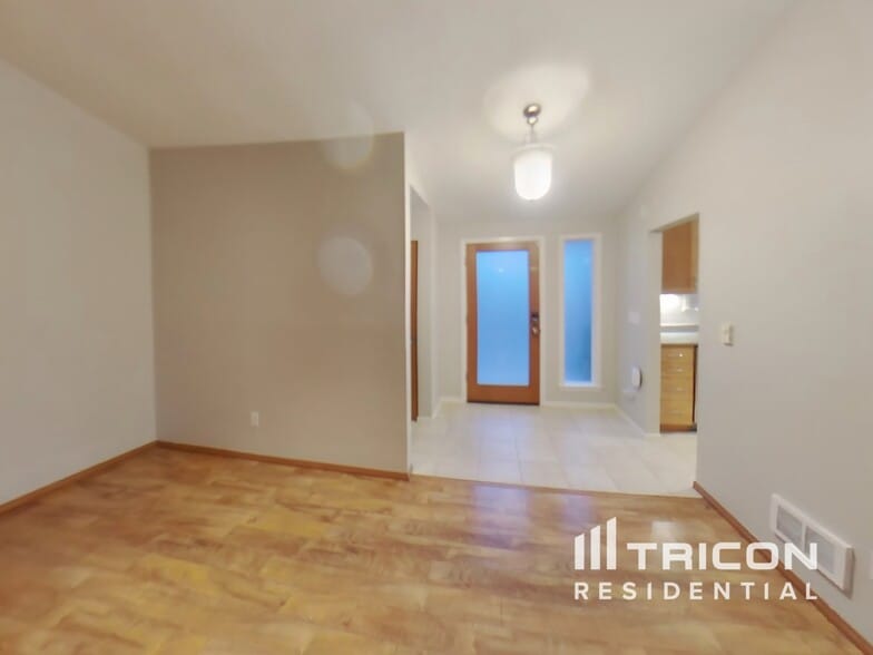Building Photo - 12115 Stonebrook Cv