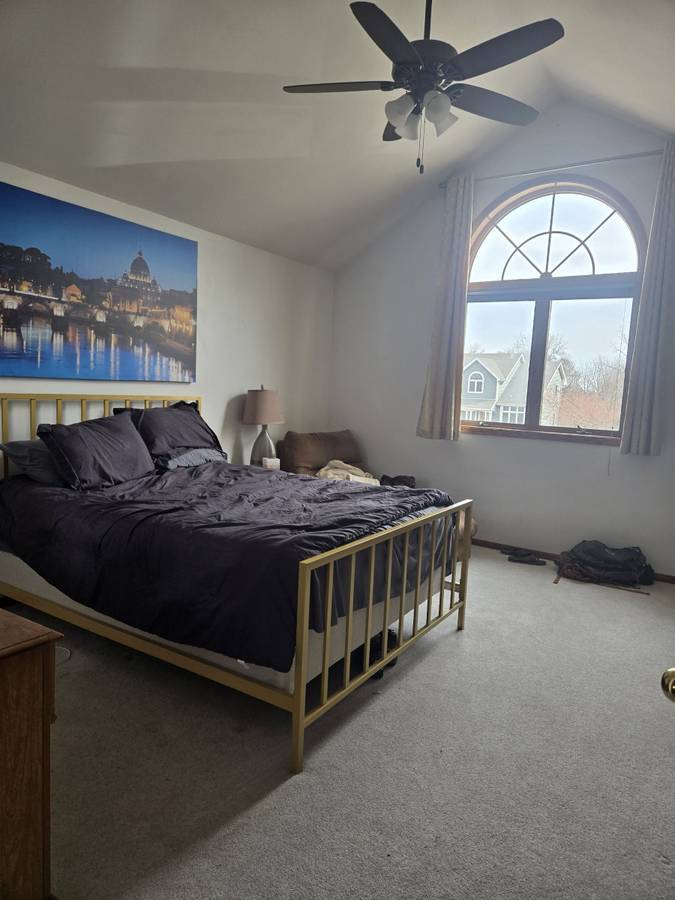 Building Photo - 5849 Woodland Dr