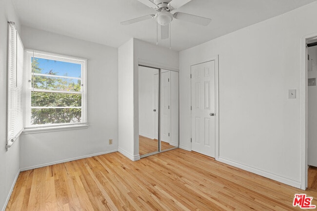 Building Photo - 3600 Kelton Ave
