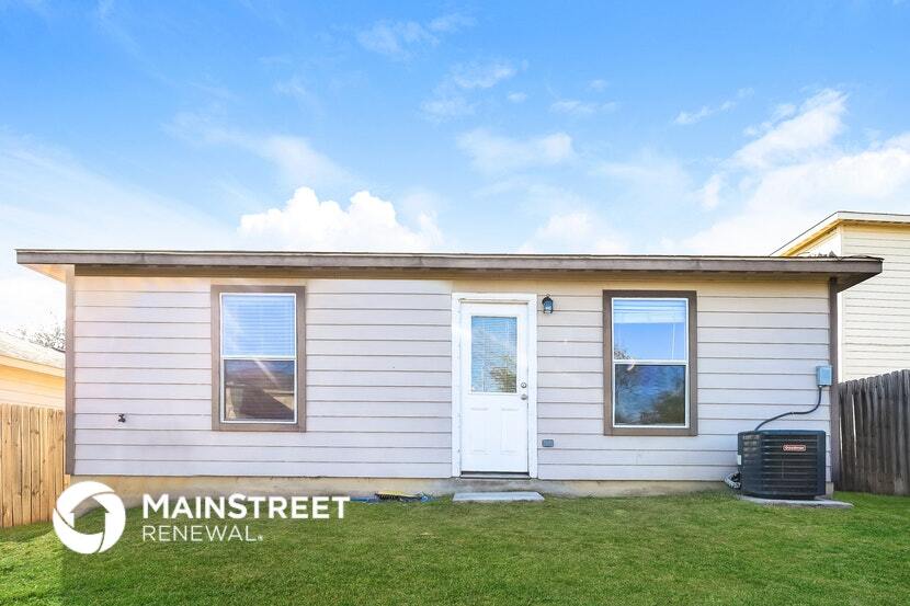 Building Photo - 5922 Hickory Canyon