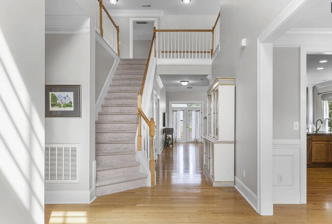 Building Photo - 1313 Legendary Ln