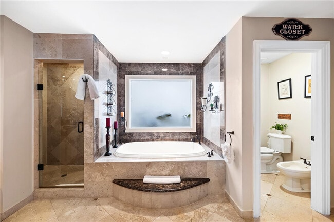 Building Photo - 1600 S Ocean Dr