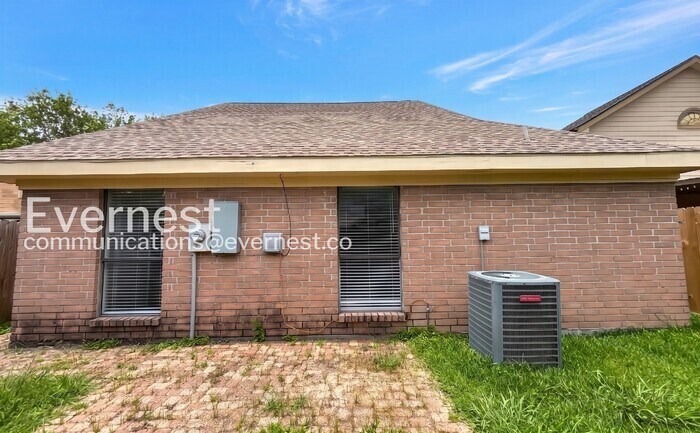 Building Photo - 4730 Black Rock St