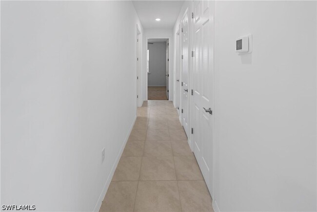 Building Photo - 1093 Tranquil Brk Dr
