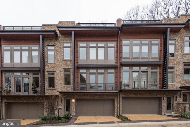 Building Photo - 5206 Willet Bridge Ct