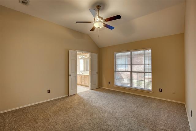 Building Photo - 909 Mallard Way