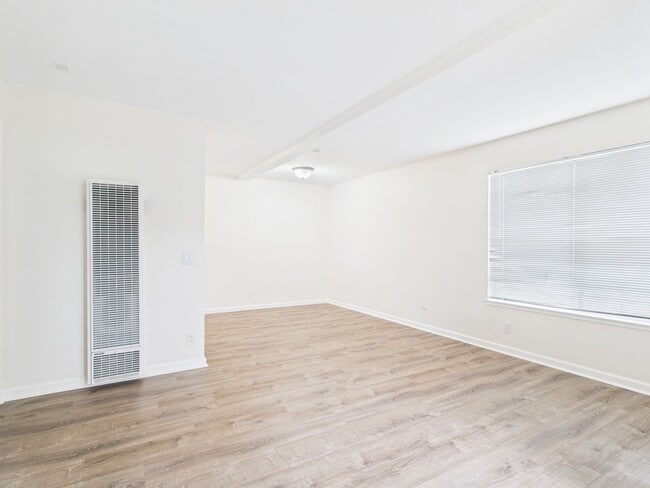 Building Photo - 1 bedroom (big sur) unit available at Cypr...