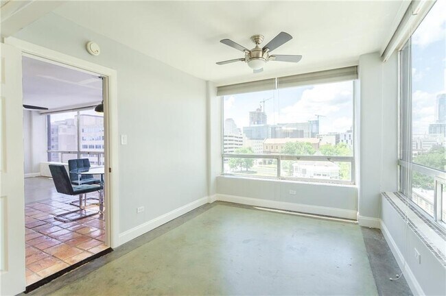 Building Photo - 1212 Guadalupe St