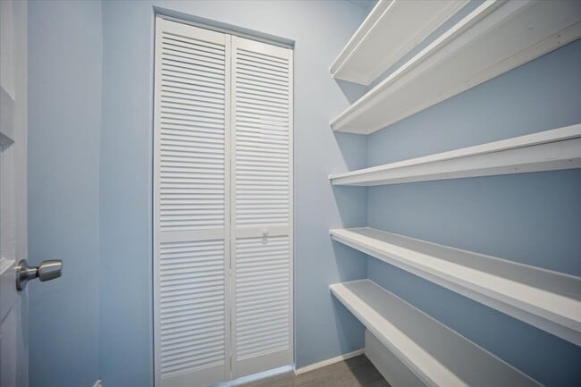 Building Photo - 3134 W 39th Pl