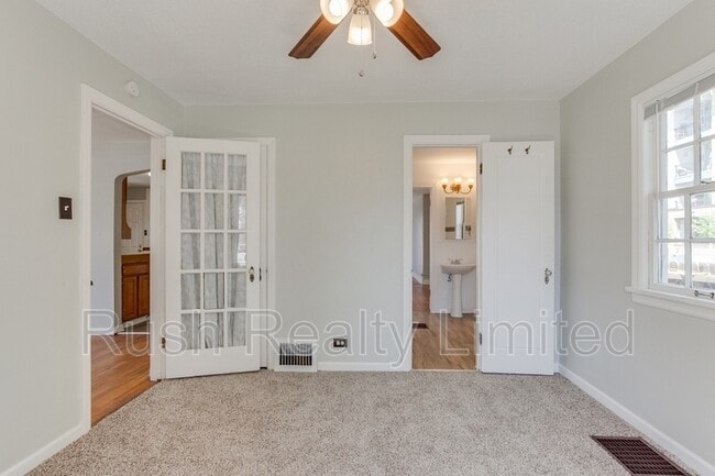 Building Photo - 3703 S Sherman St