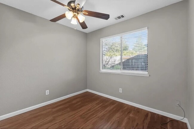 Building Photo - 6765 Koster Way