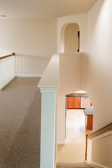 Building Photo - 16703 Summer Cypress Ct