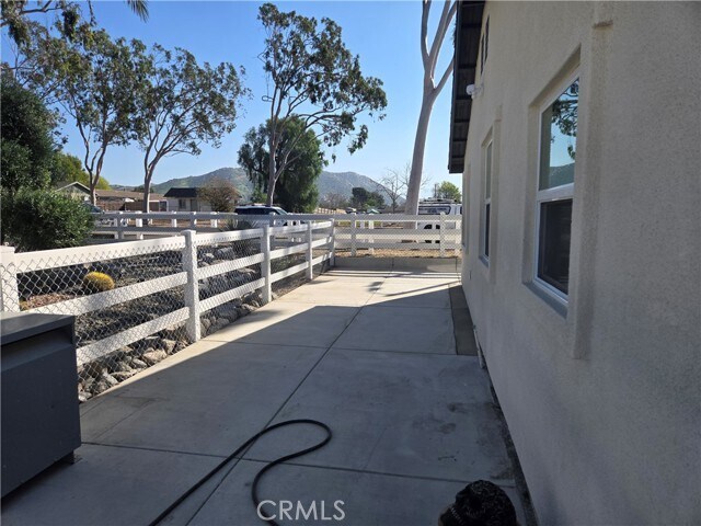 Building Photo - 691 Sixth St