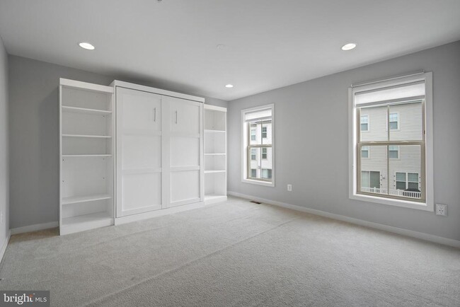Building Photo - 22601 Merganser St