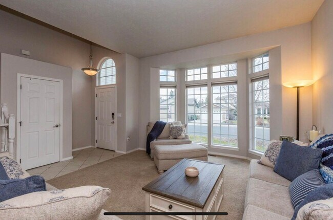 Building Photo - Coming Soon – Spacious 4 Bed, 3.5 Bath Hom...