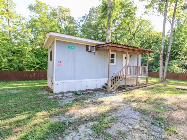 Primary Photo - Charming Tiny Home in Peaceful Country Set...