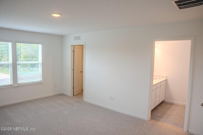 Building Photo - 2221 Windward Cay Ln