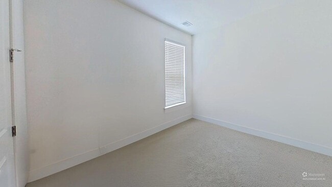Building Photo - 4 bedroom / 3.5 bath home in Ravenel, SC