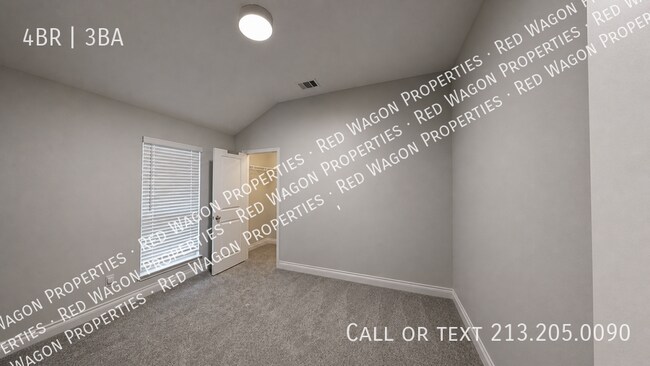 Building Photo - 9838 Kremmen Pl
