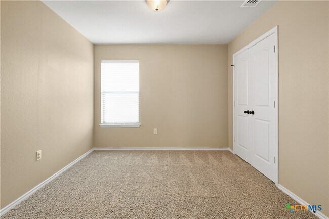 Building Photo - 314 Rosalie Dr