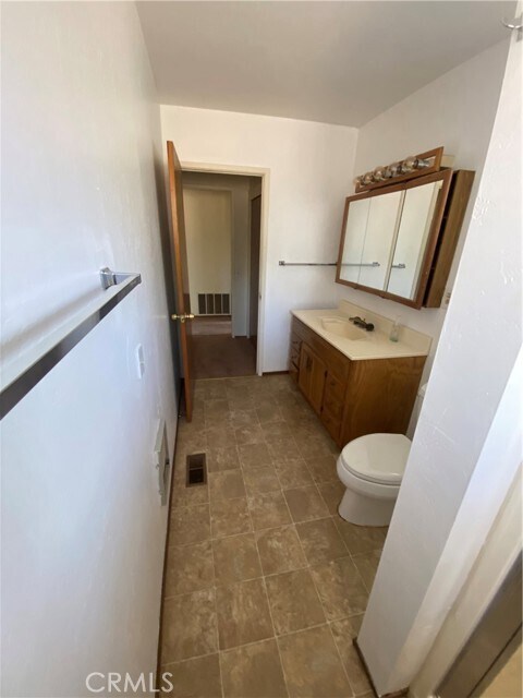 Building Photo - 20569 Powder Horn Rd