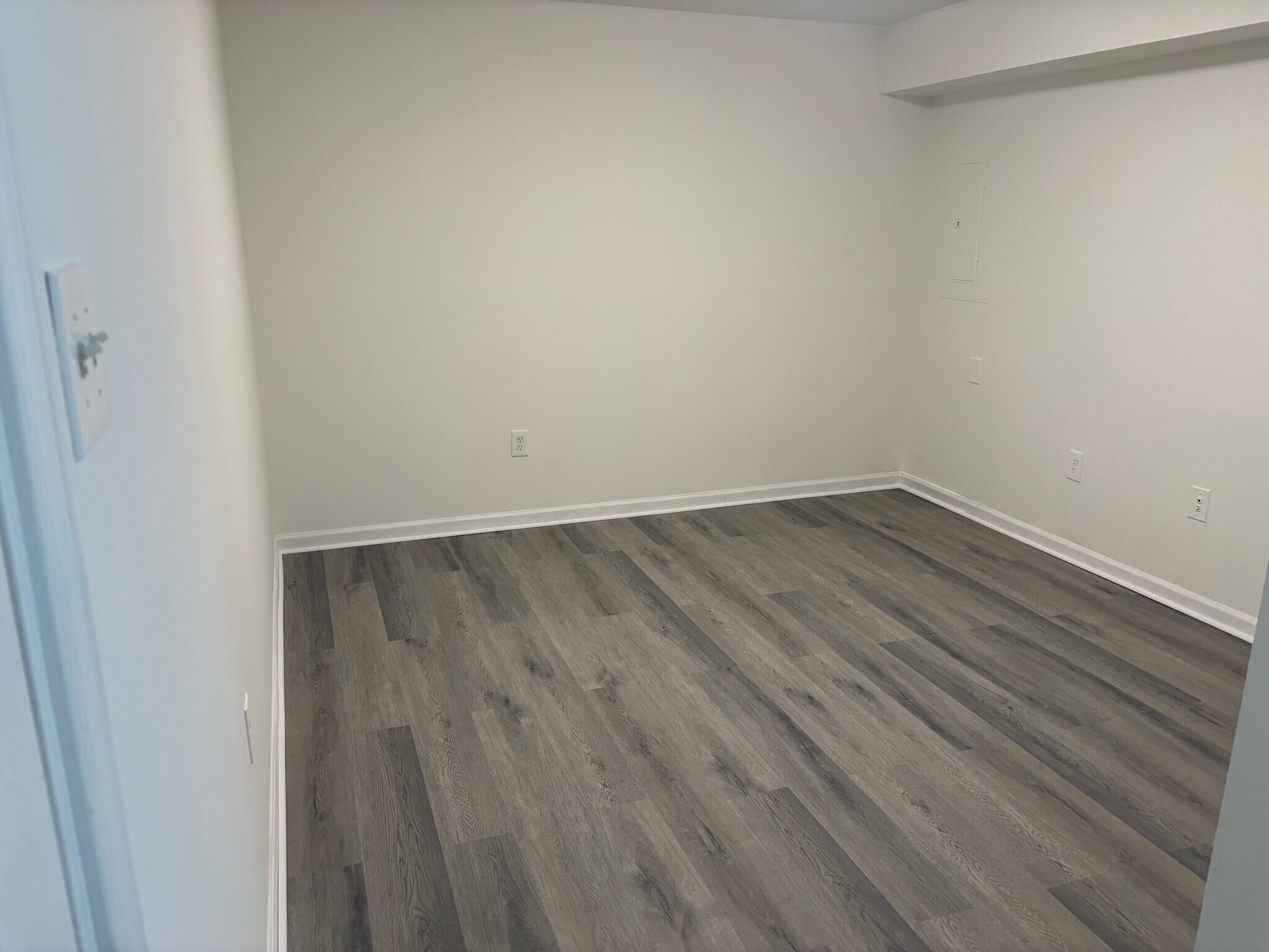 Building Photo - 9780 Bon Haven Ln