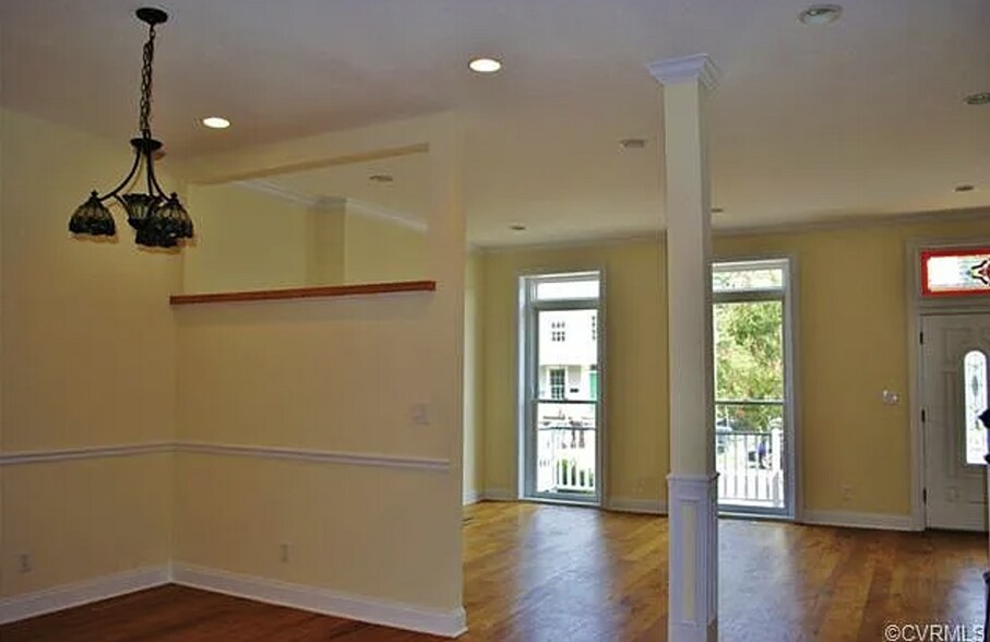 Building Photo - 609 Idlewood Ave