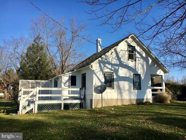 Building Photo - 21909 Foxcroft Rd