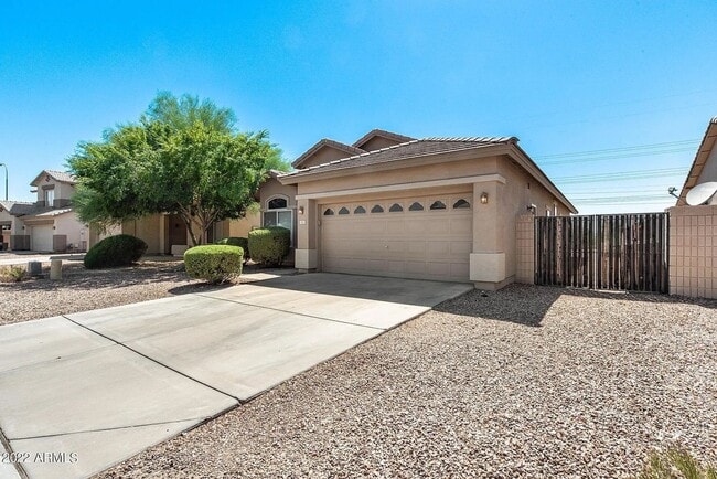 Building Photo - 322 S 120th Ave